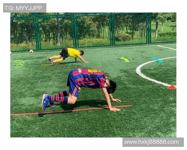 聚焦足球球星青涩岁月重温他们青春风采与追梦足迹 聚焦足球球星青涩岁月重温他们青春风采与追梦足迹