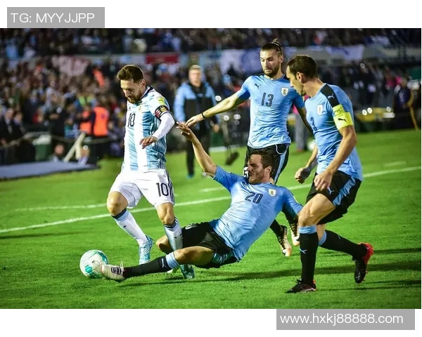 足球后场球星魅力无限盘点 探索那些防守之星的独特风采 足球后场球星魅力无限盘点 探索那些防守之星的独特风采