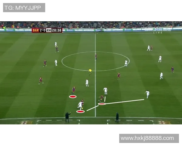 球星专注赛场忽视足球宝贝背后原因与对策解析 球星专注赛场忽视足球宝贝背后原因与对策解析