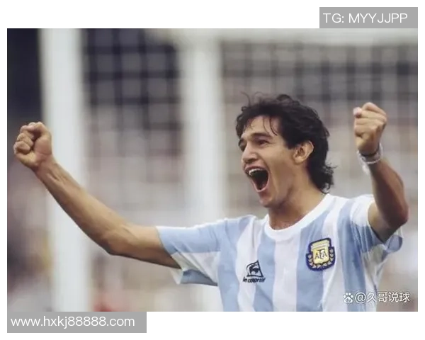 足球传奇陨落悲歌:怀念球星离世与永恒的绿茵记忆 足球传奇陨落悲歌:怀念球星离世与永恒的绿茵记忆